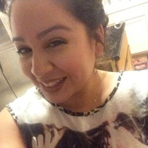Meet your Posher, Cindy